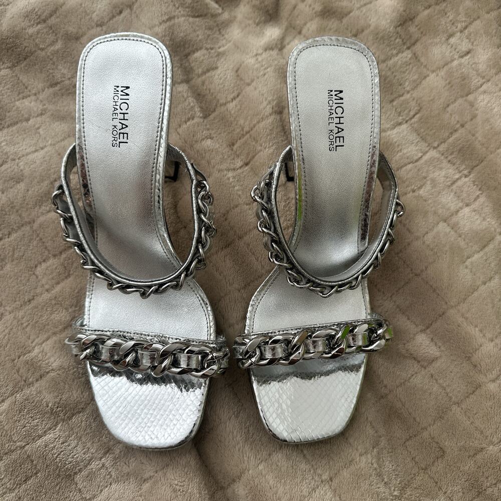Michael Kors Clara Sandal. Size 7. Silver. New condition.